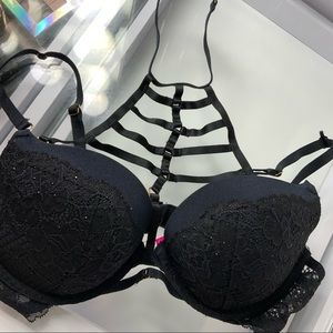 La Senza Black Lace Beyond Sexy Bra 34C